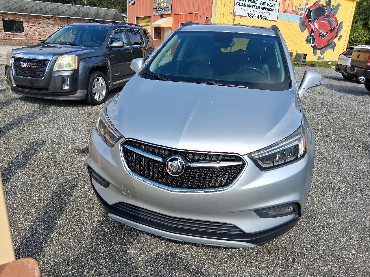 Used 2018 Buick Encore Essence FWD image 9