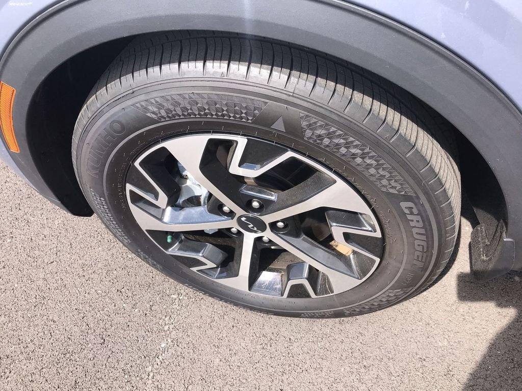 Certified 2024 Kia Sportage EX image 10