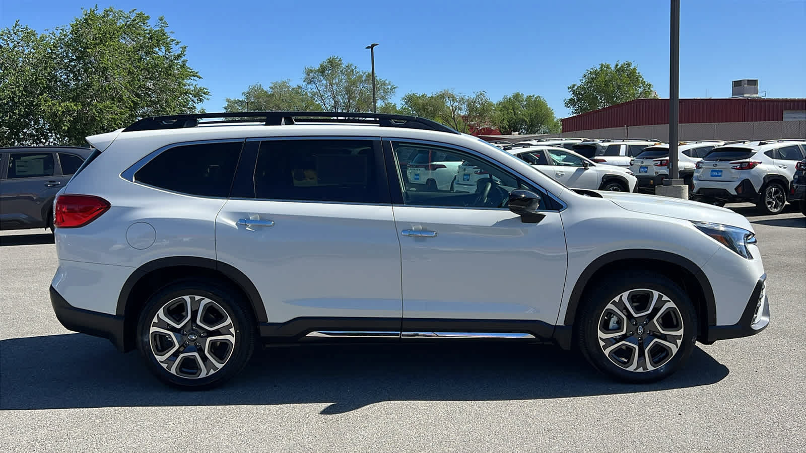 New 2026 Subaru Ascent Touring AWD/4WD image 4