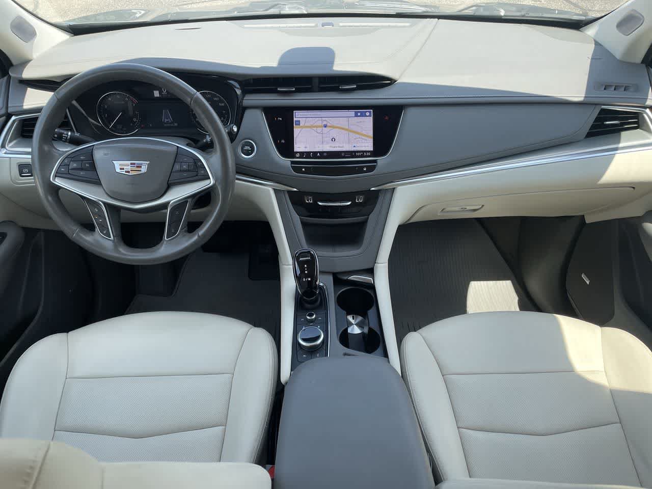 Certified 2024 Cadillac XT5 Premium Luxury AWD/4WD image 25
