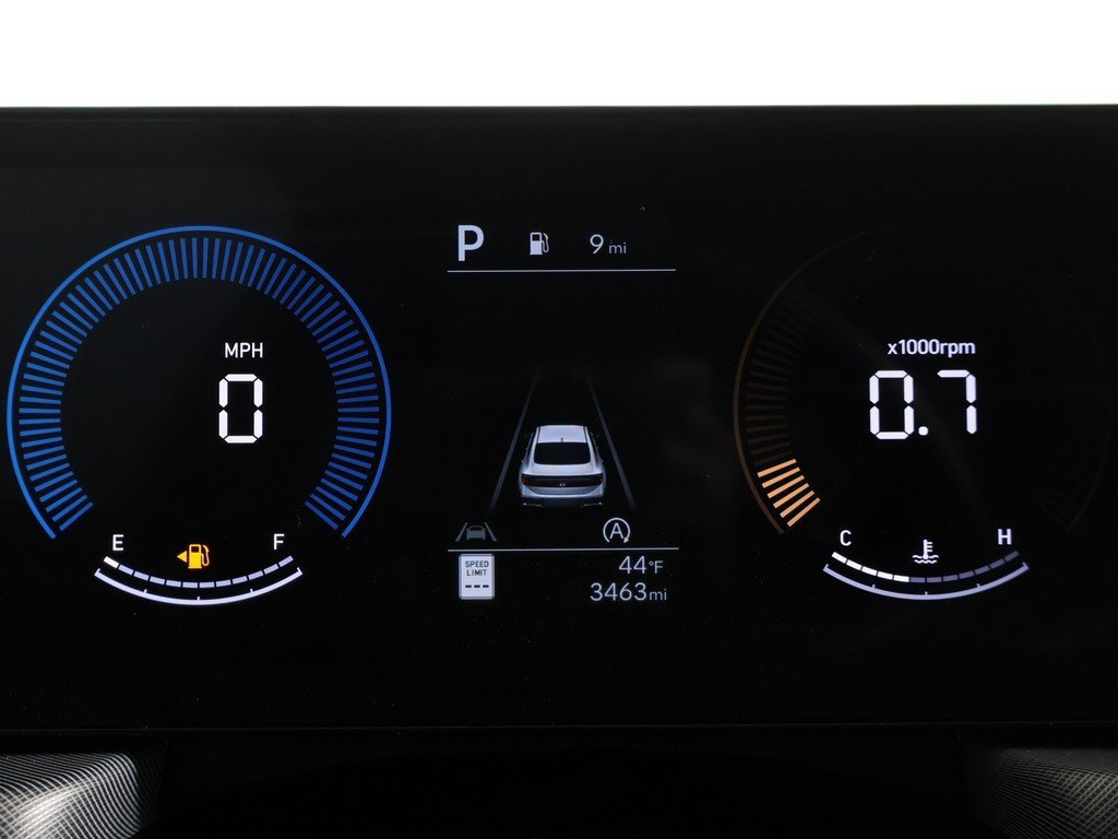 Used 2025 Hyundai Sonata SE image 33