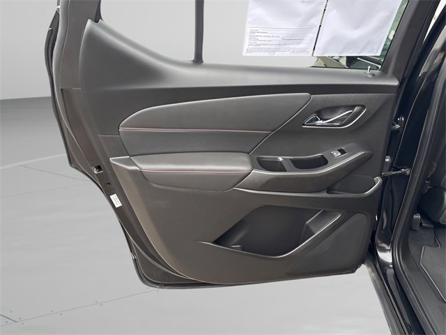 Used 2024 Chevrolet Traverse RS image 20
