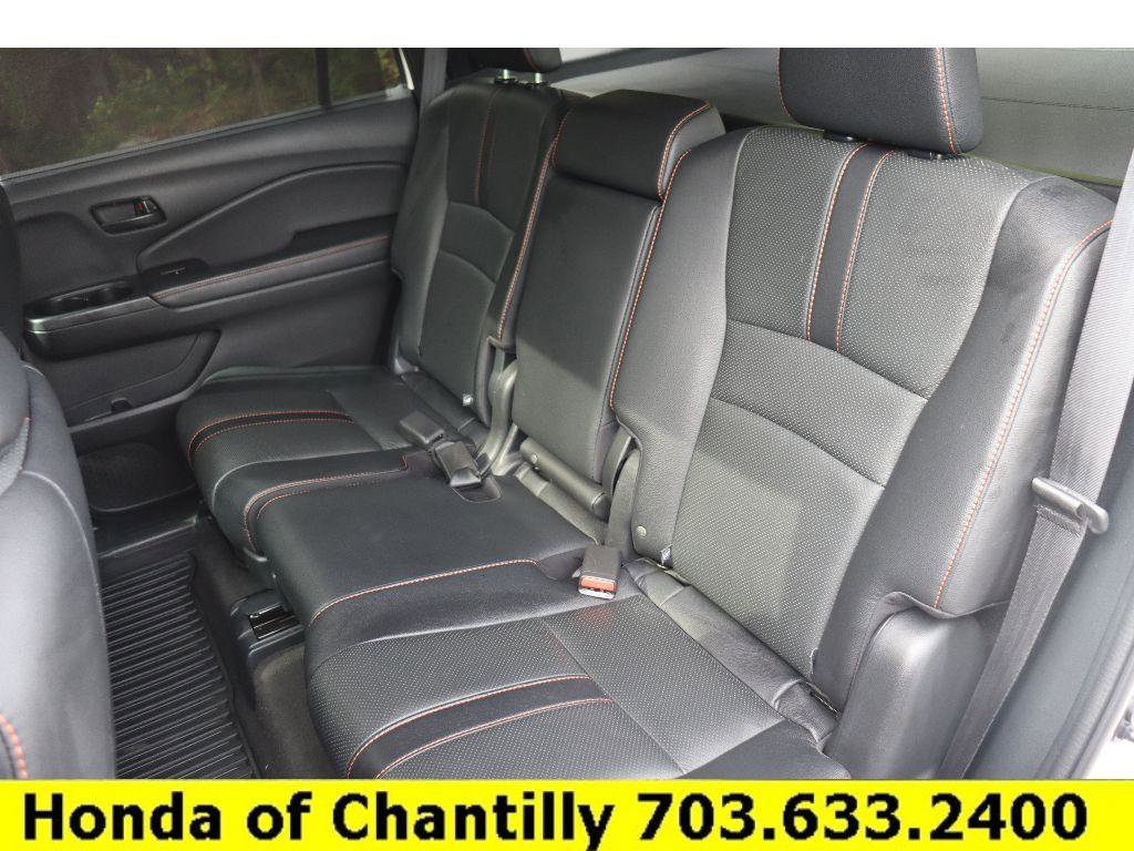 Certified 2022 Honda Passport TrailSport image 30