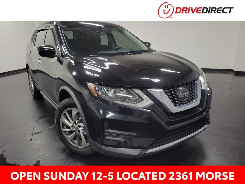 Used 2020 Nissan Rogue S AWD/4WD image 1