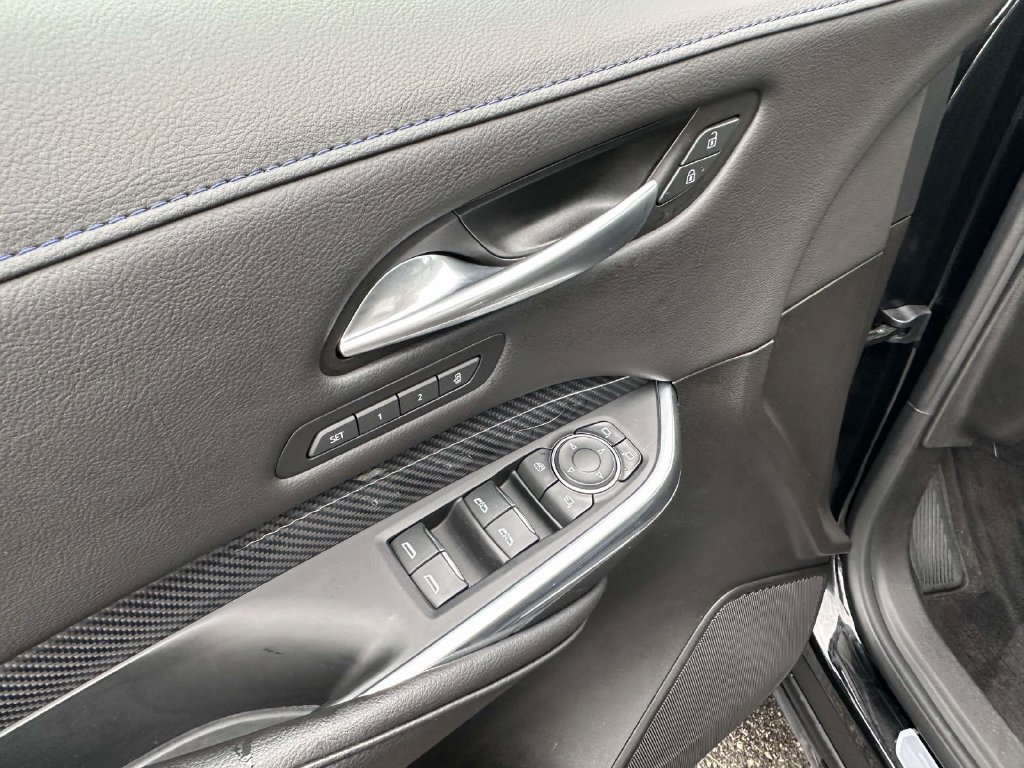 Used 2024 Cadillac XT4 Sport AWD/4WD image 18