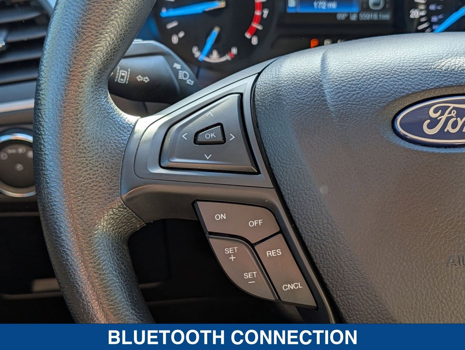 Certified 2020 Ford Edge SE image 24