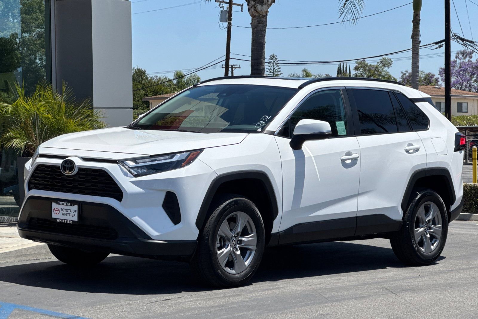 Used 2024 Toyota RAV4 XLE w/ Convenience Package FWD image 10