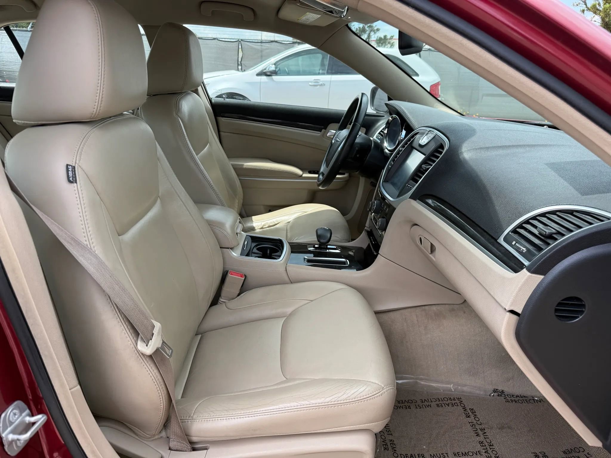 Used 2014 Chrysler 300 RWD image 18