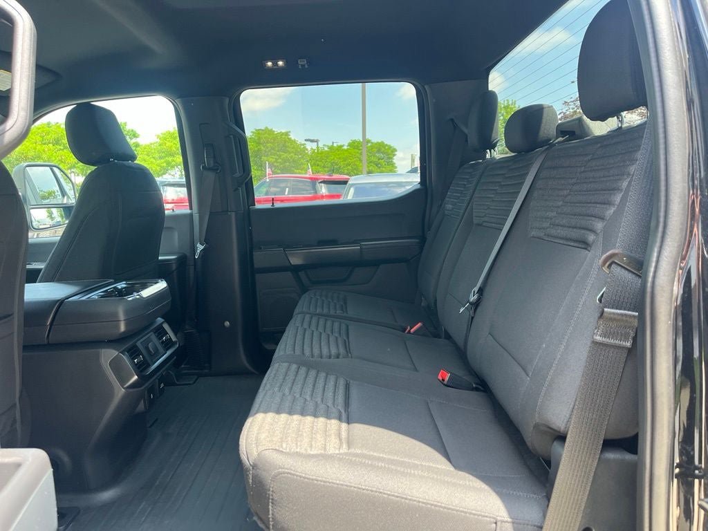 Certified 2022 Ford F150 XL w/ STX Appearance Package AWD/4WD image 13