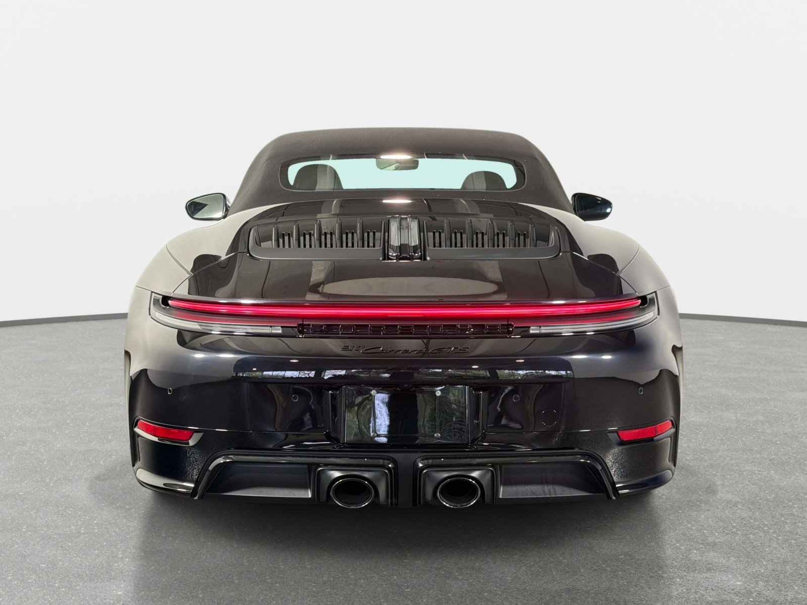 Used 2026 Porsche 911 Carrera 4 GTS AWD/4WD image 4