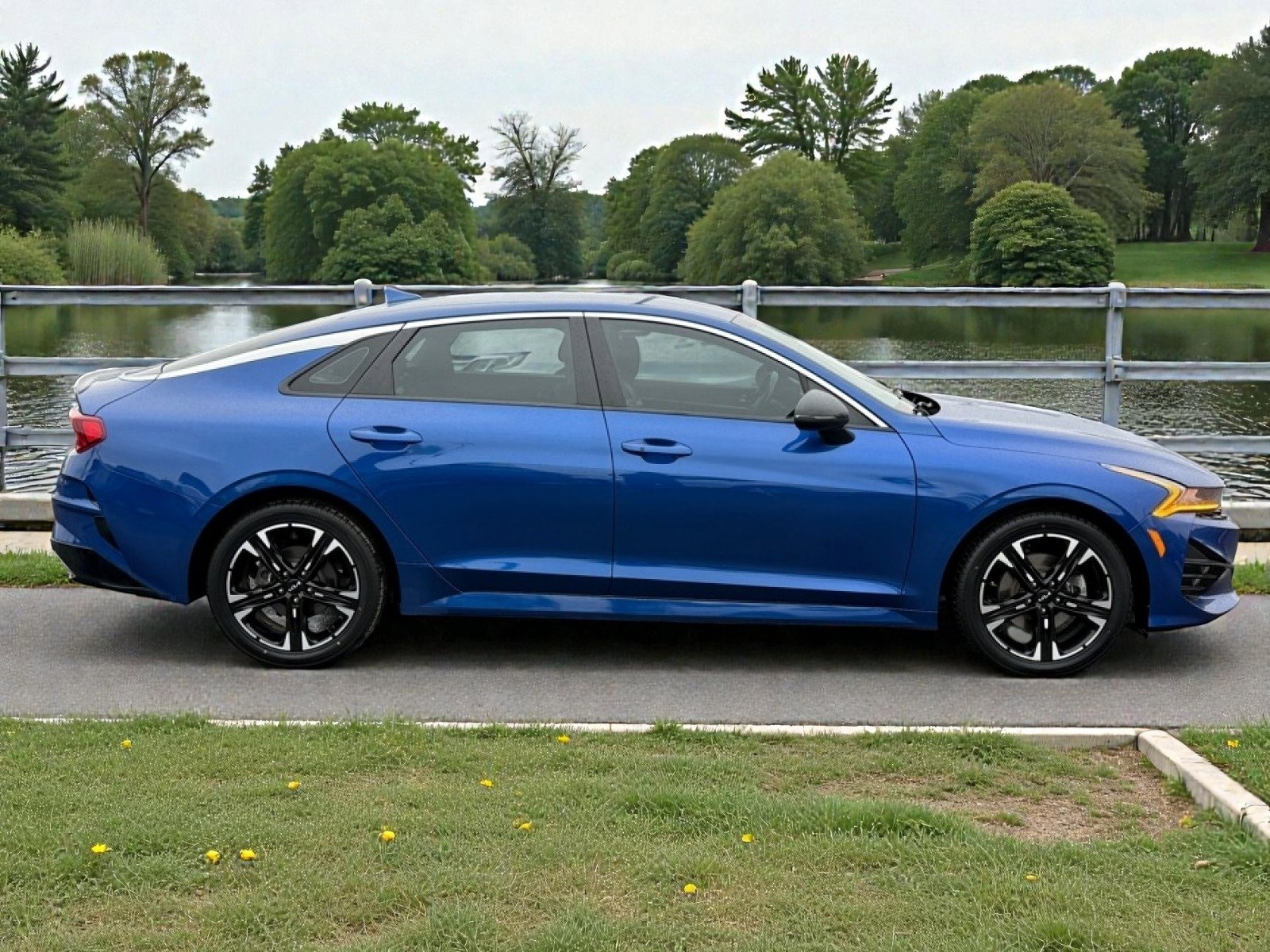 Used 2023 Kia K5 GT-Line image 6