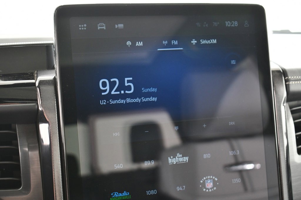 New 2025 Ford F150 Lightning Platinum image 31