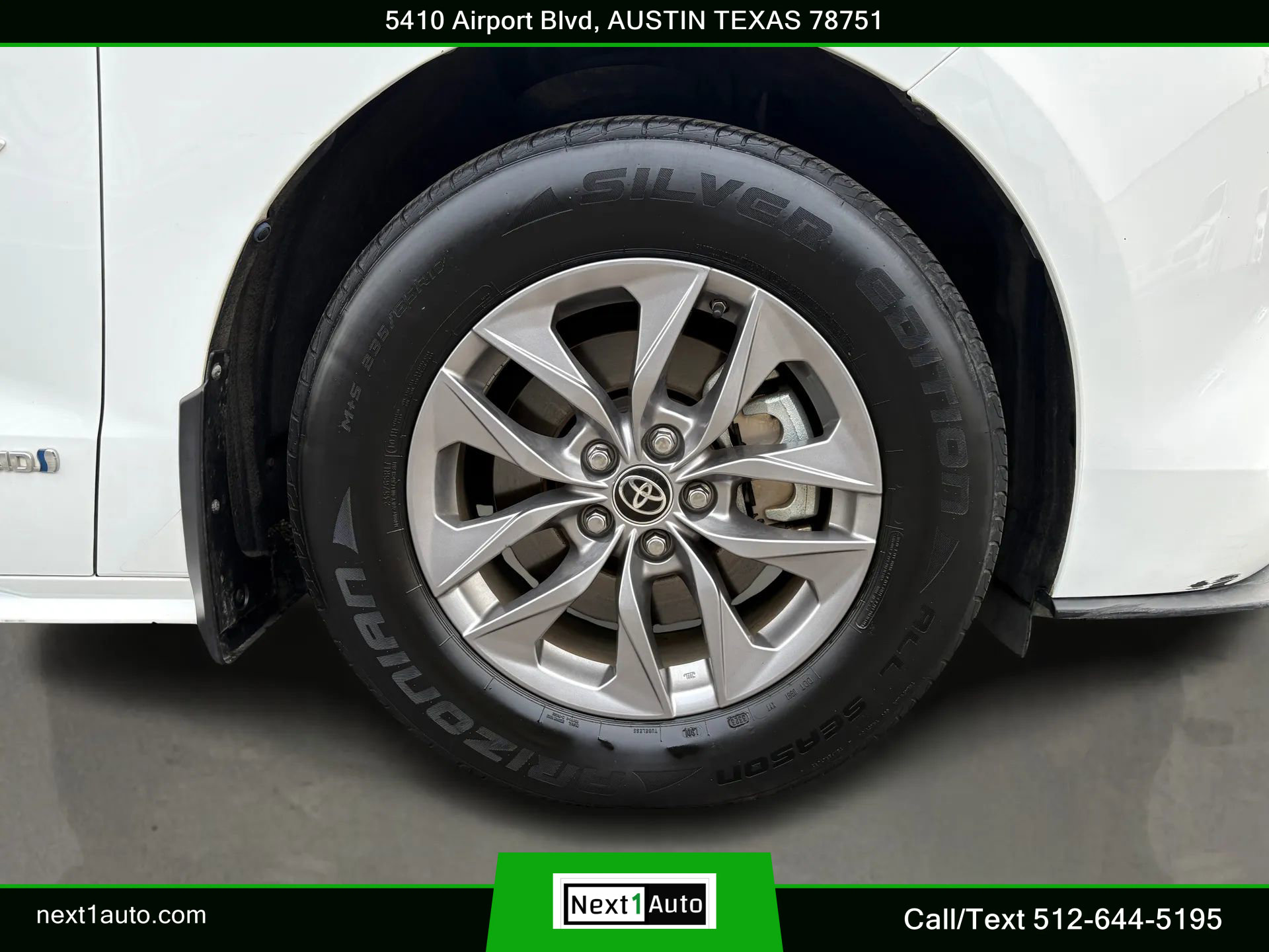 Used 2021 Toyota Sienna LE image 44