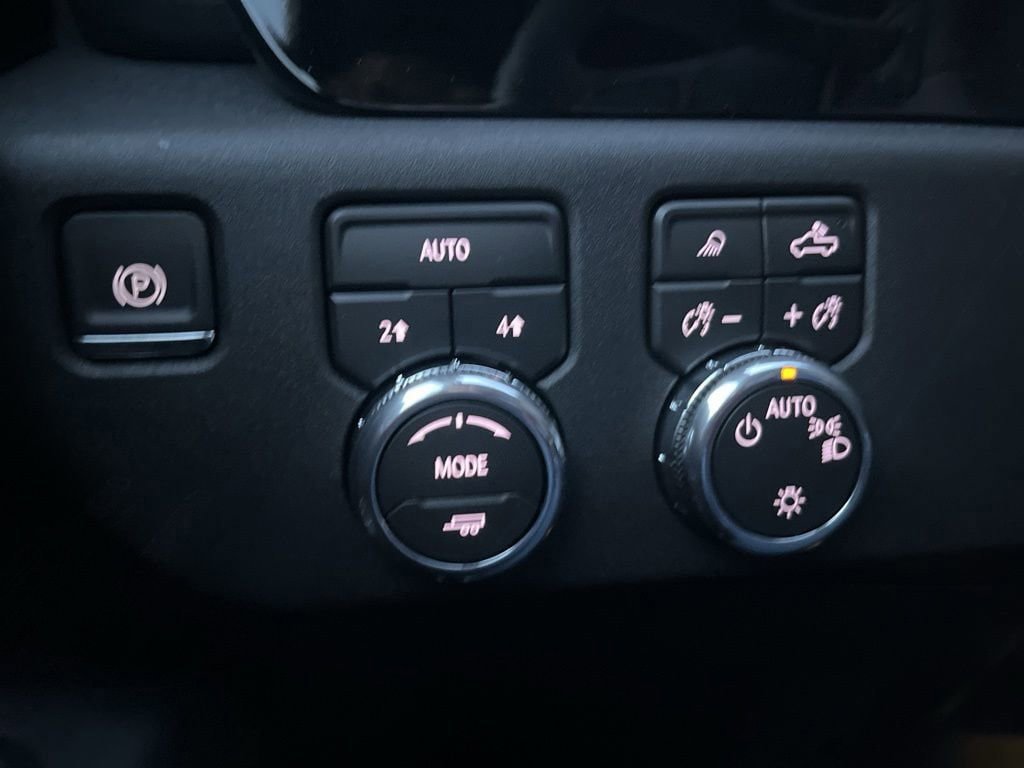 New 2026 GMC Sierra 1500 SLE w/ Preferred Package image 29