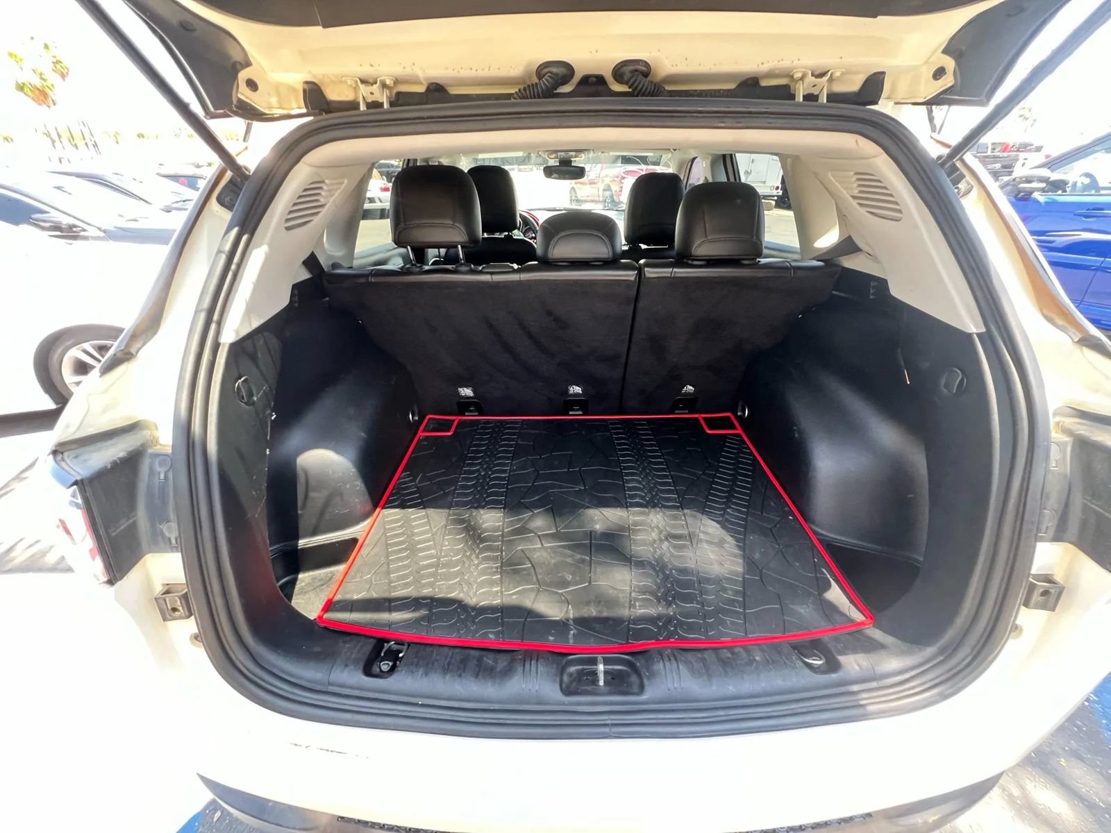 Used 2019 Jeep Compass Trailhawk AWD/4WD image 7