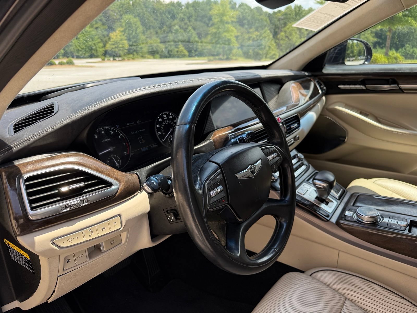 Used 2018 Genesis G90 5.0 Ultimate AWD/4WD image 22