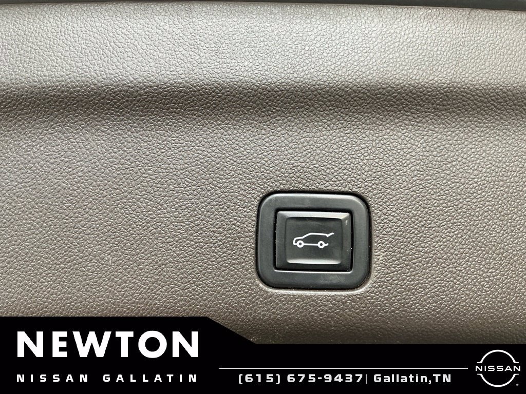 Used 2023 Chevrolet Tahoe LT AWD/4WD image 23