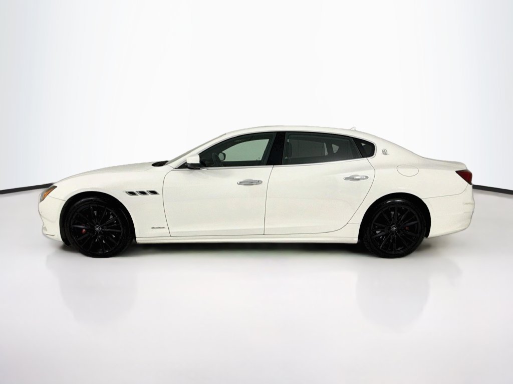 Used 2021 Maserati Quattroporte S GranLusso RWD image 2
