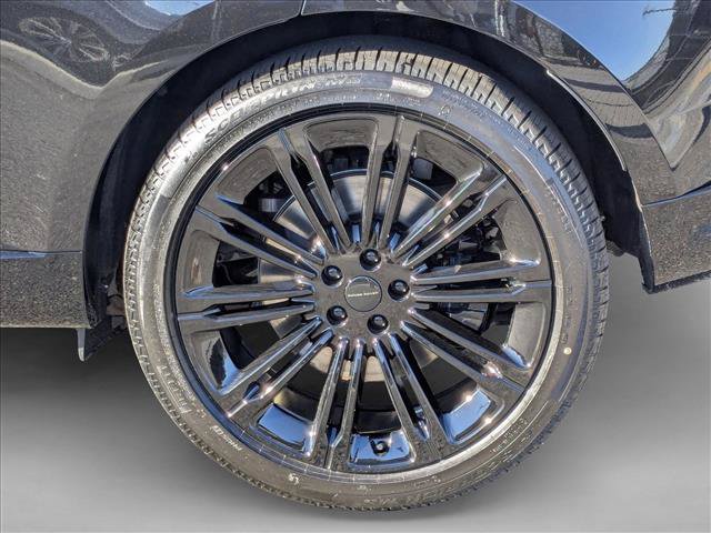New 2026 Land Rover Range Rover Autobiography AWD/4WD image 10
