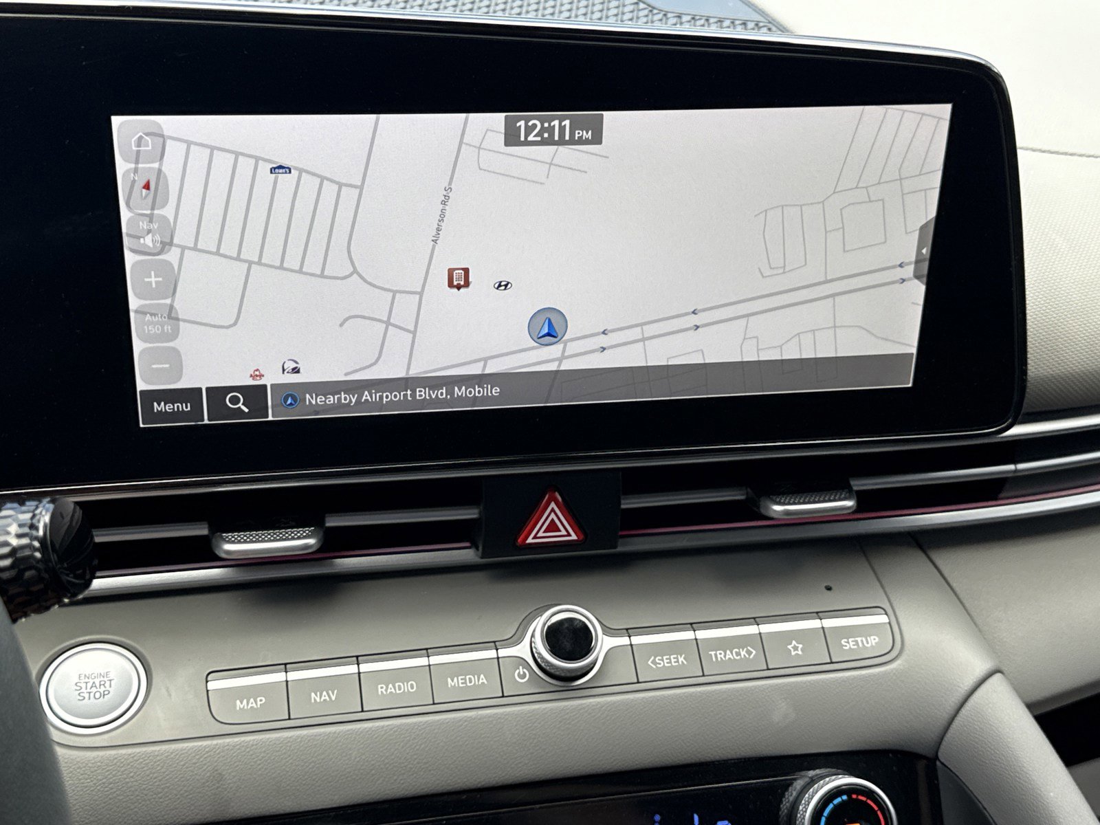 Certified 2024 Hyundai Elantra SEL image 22