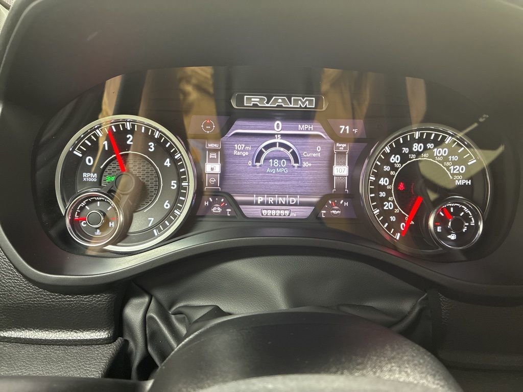 Used 2024 RAM 1500 Laramie image 17