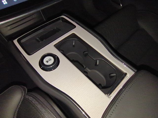 New 2026 Volvo EX90 Ultra AWD/4WD image 23