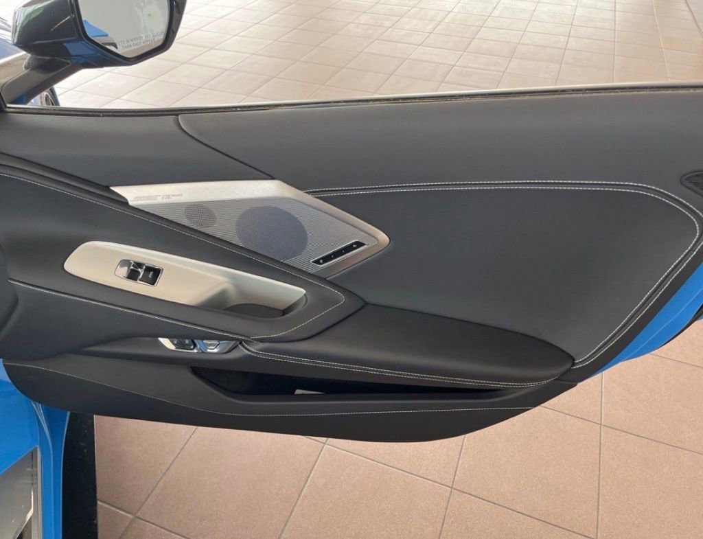 Used 2020 Chevrolet Corvette Stingray Preferred Conv w/ 2LT Preferred Equipment Group RWD image 36
