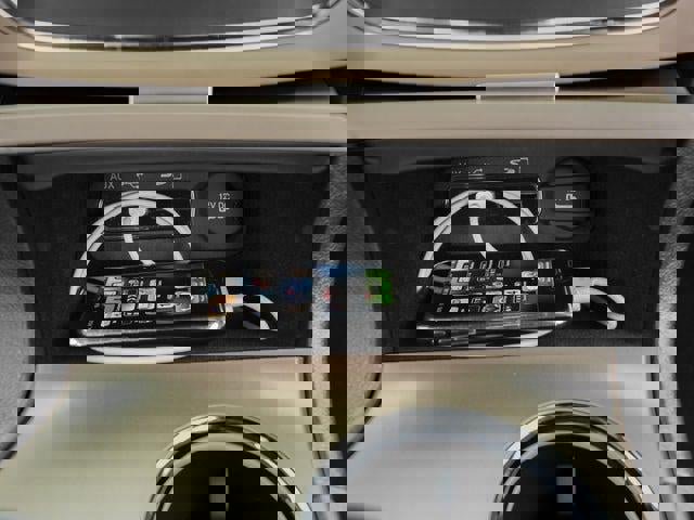 Used 2016 Jeep Grand Cherokee Limited image 15