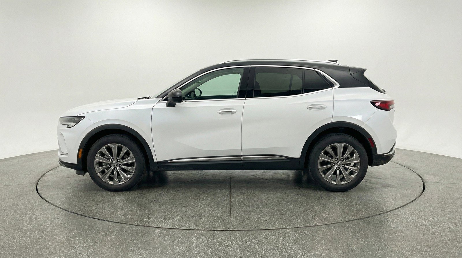 Used 2024 Buick Envision Preferred AWD/4WD image 5