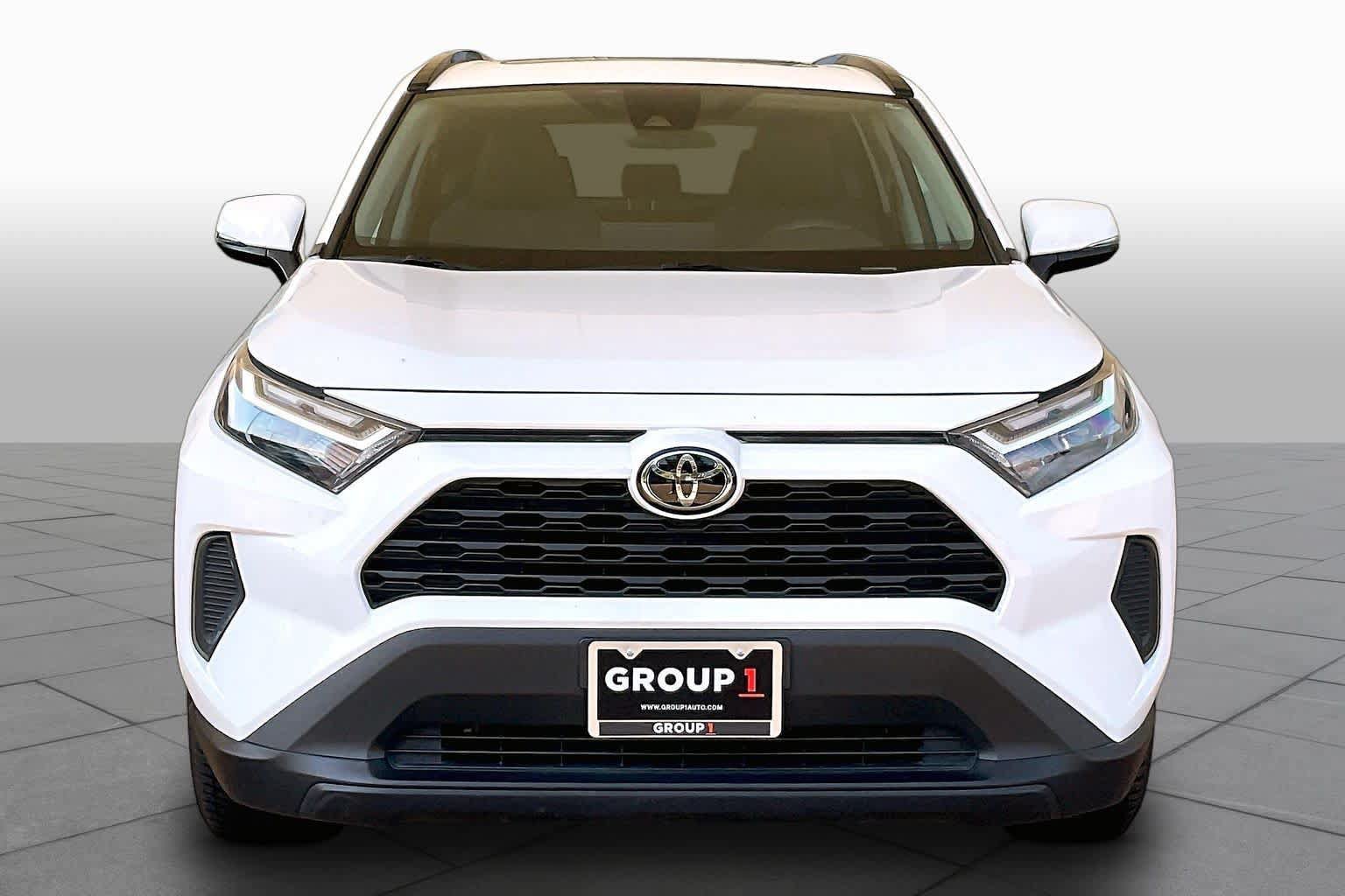 Used 2024 Toyota RAV4 XLE w/ Convenience Package AWD/4WD image 3