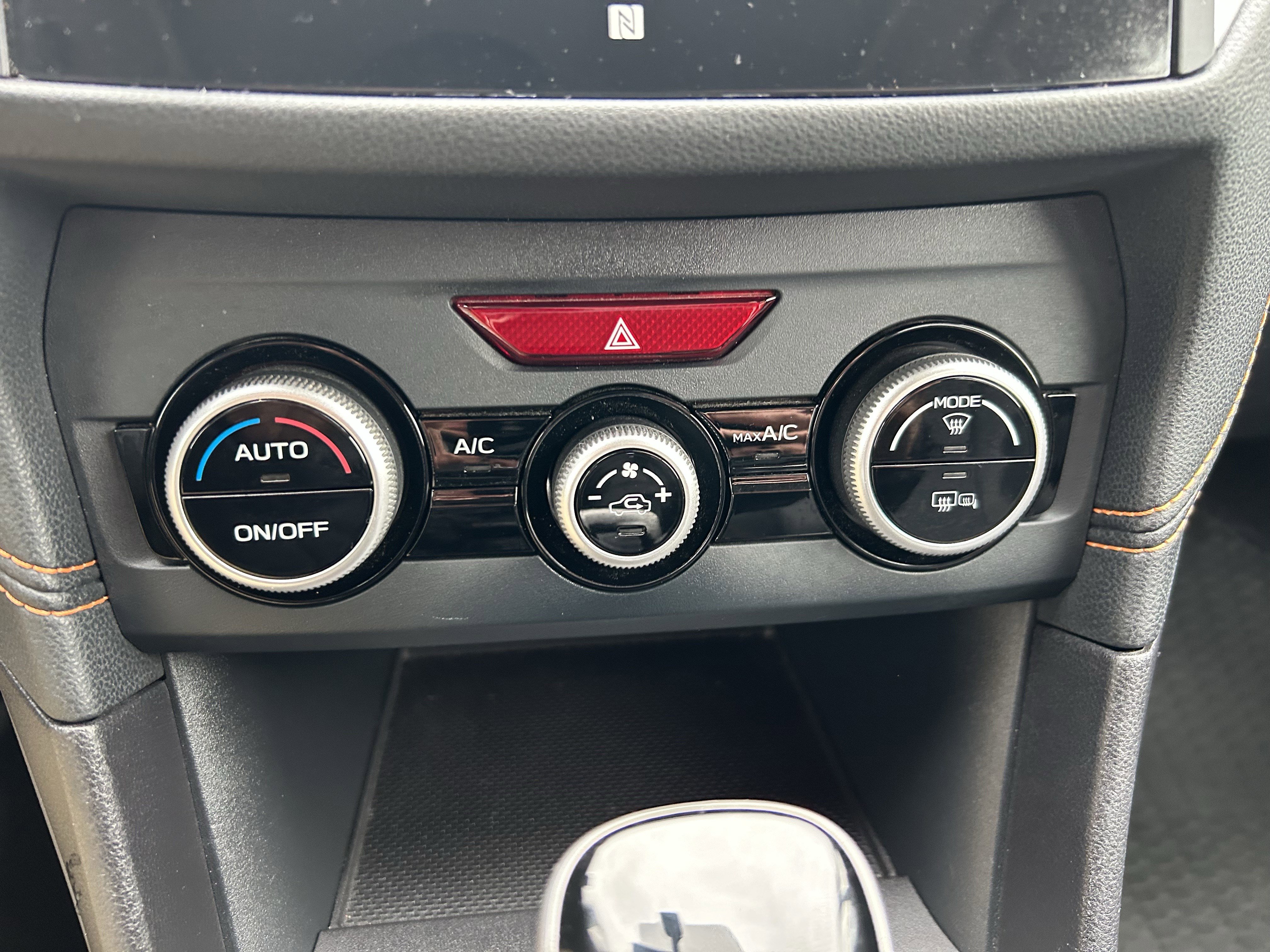 Used 2018 Subaru Crosstrek 2.0i Limited image 16