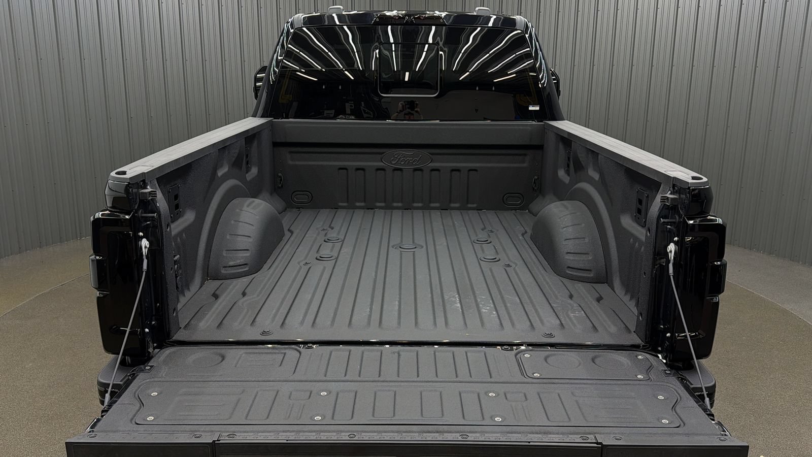 Used 2026 Ford F250 Platinum AWD/4WD image 17