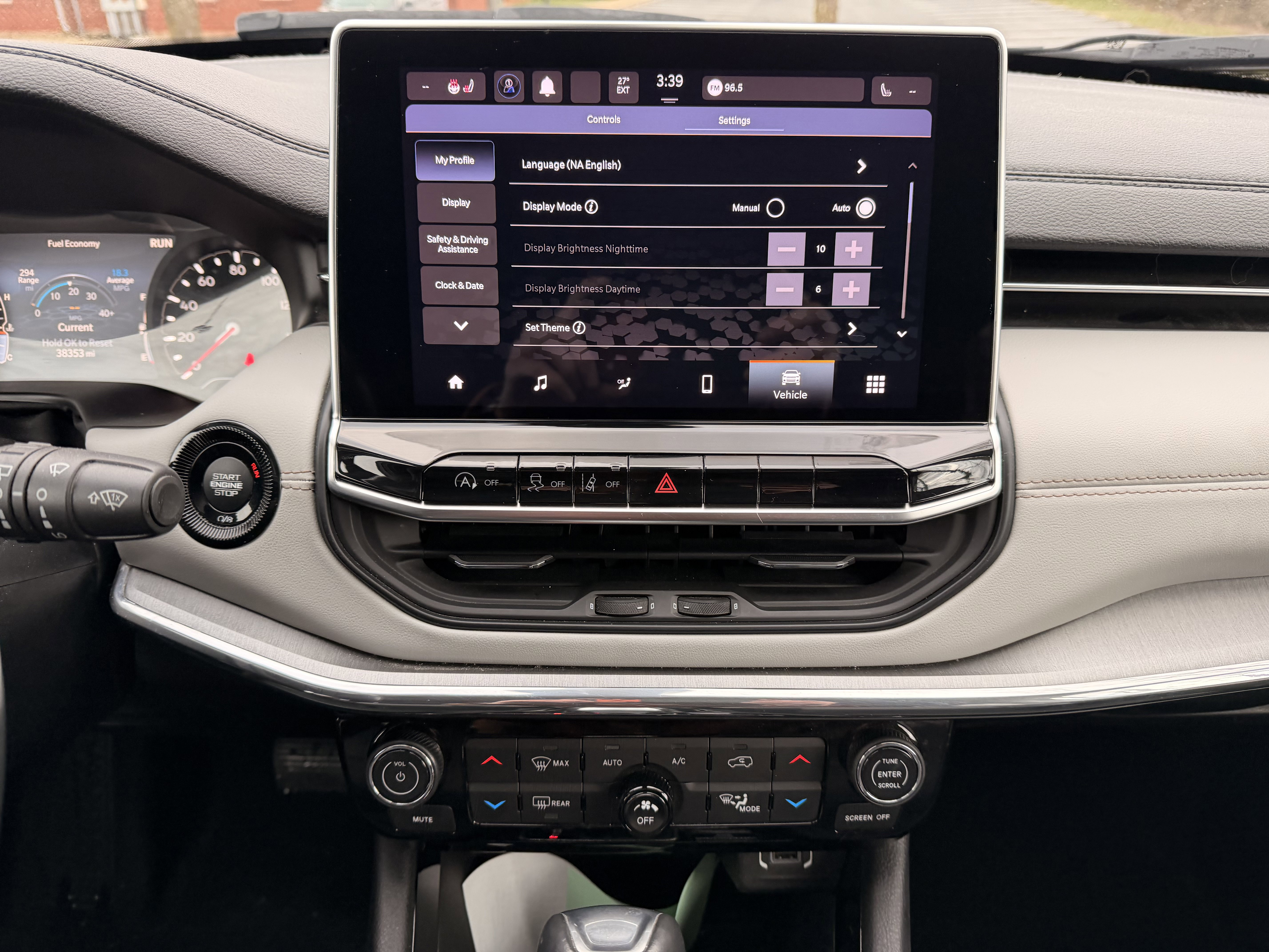 Used 2022 Jeep Compass Limited image 18