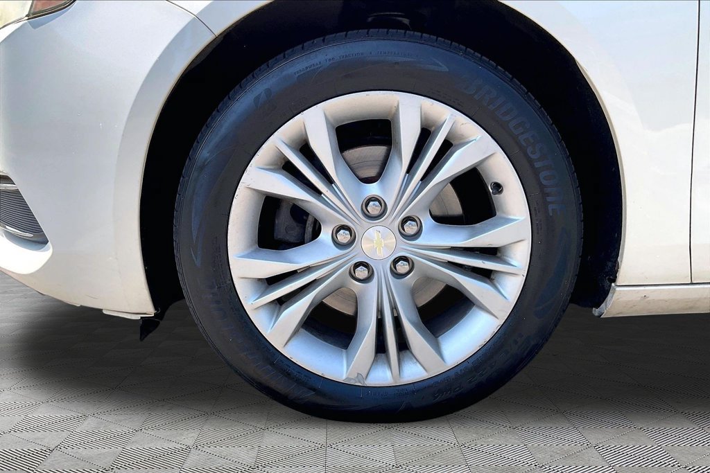 Used 2014 Chevrolet Impala LT w/ Convenience Package FWD image 37