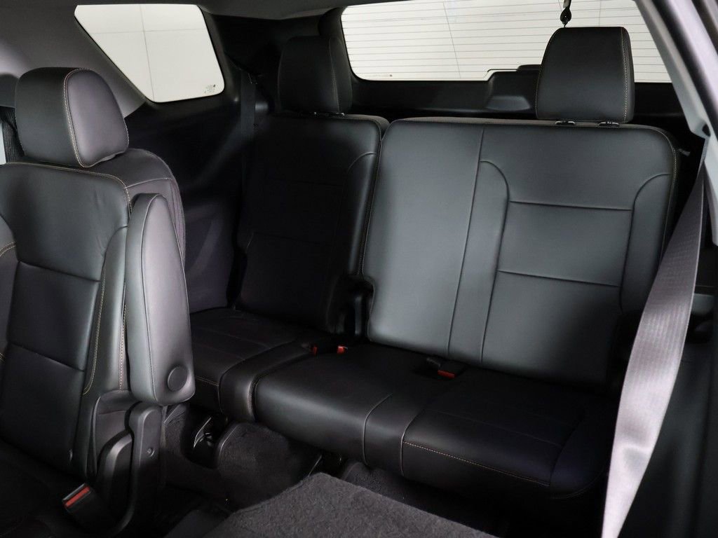 Used 2020 Chevrolet Traverse LT AWD/4WD image 33