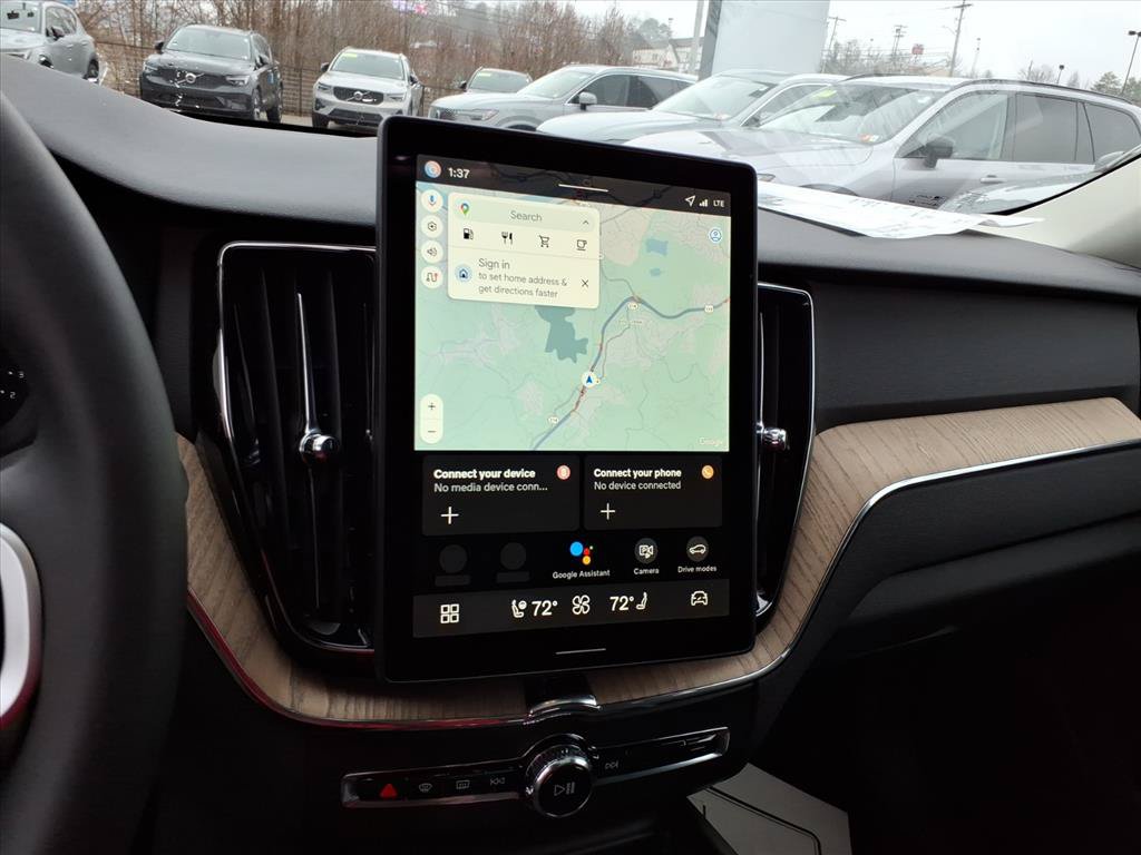Used 2026 Volvo XC60 B5 Plus w/ Protection Package Premier AWD/4WD image 18