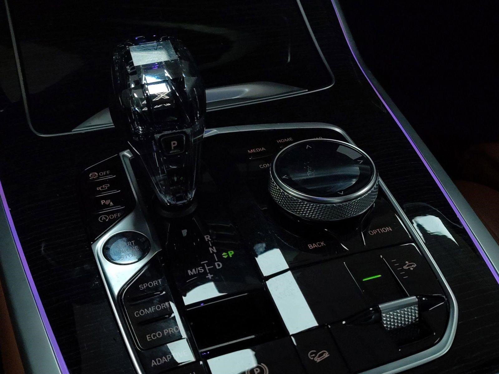 Used 2019 BMW X7 xDrive50i w/ M Sport Package image 14