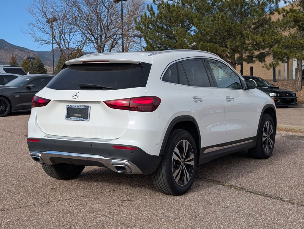 Used 2024 Mercedes-Benz GLA 250 4MATIC image 7