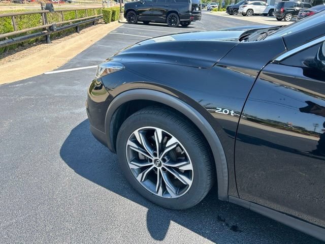 Used 2019 INFINITI QX30 AWD image 10