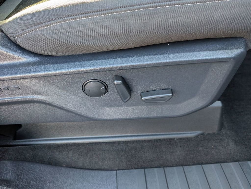 Used 2023 Ford F150 XLT w/ Equipment Group 302A High image 46