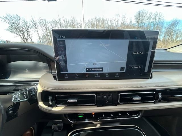 Used 2021 Lincoln Nautilus Reserve image 15