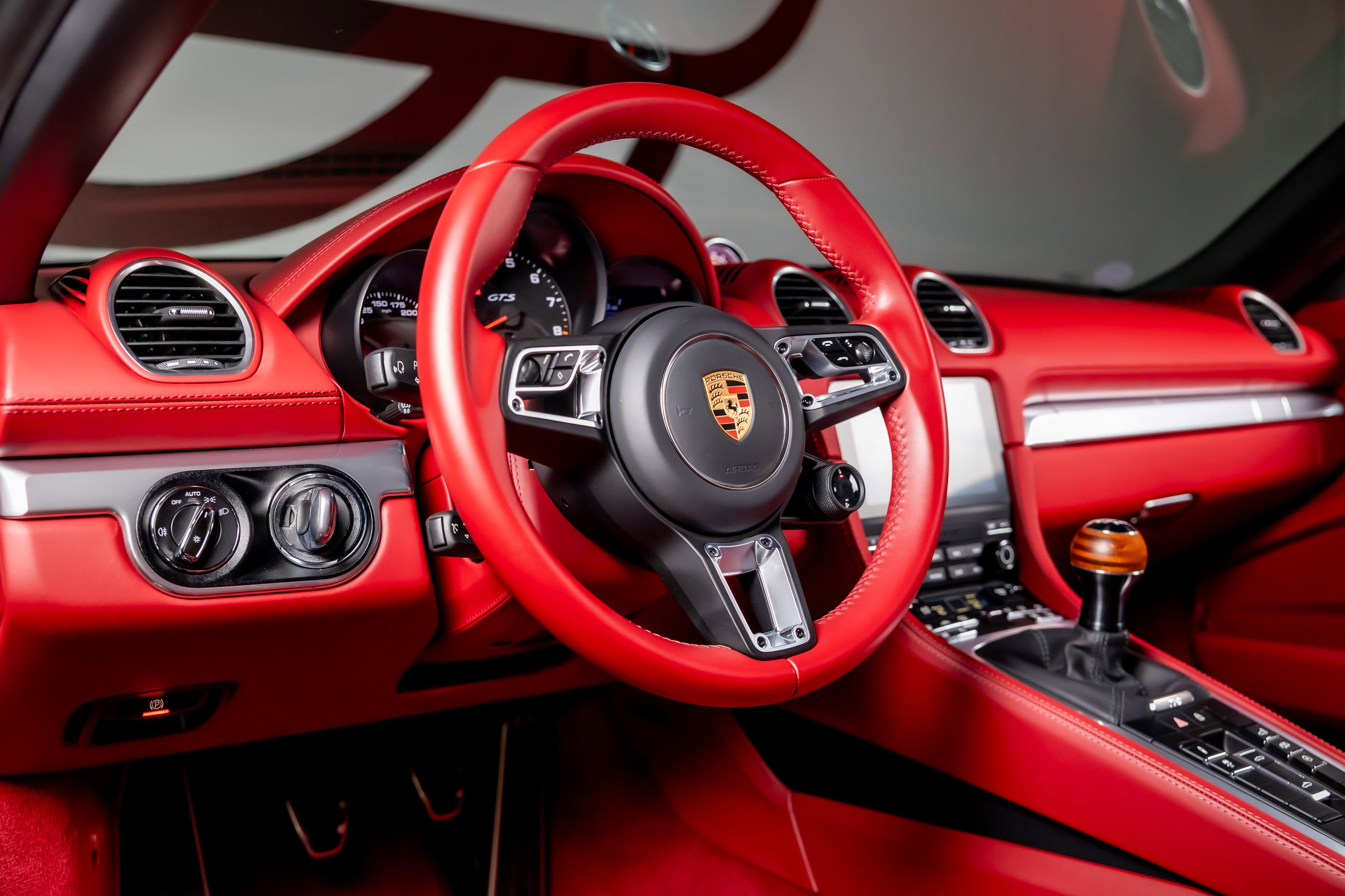 Used 2024 Porsche 718 Boxster GTS image 6