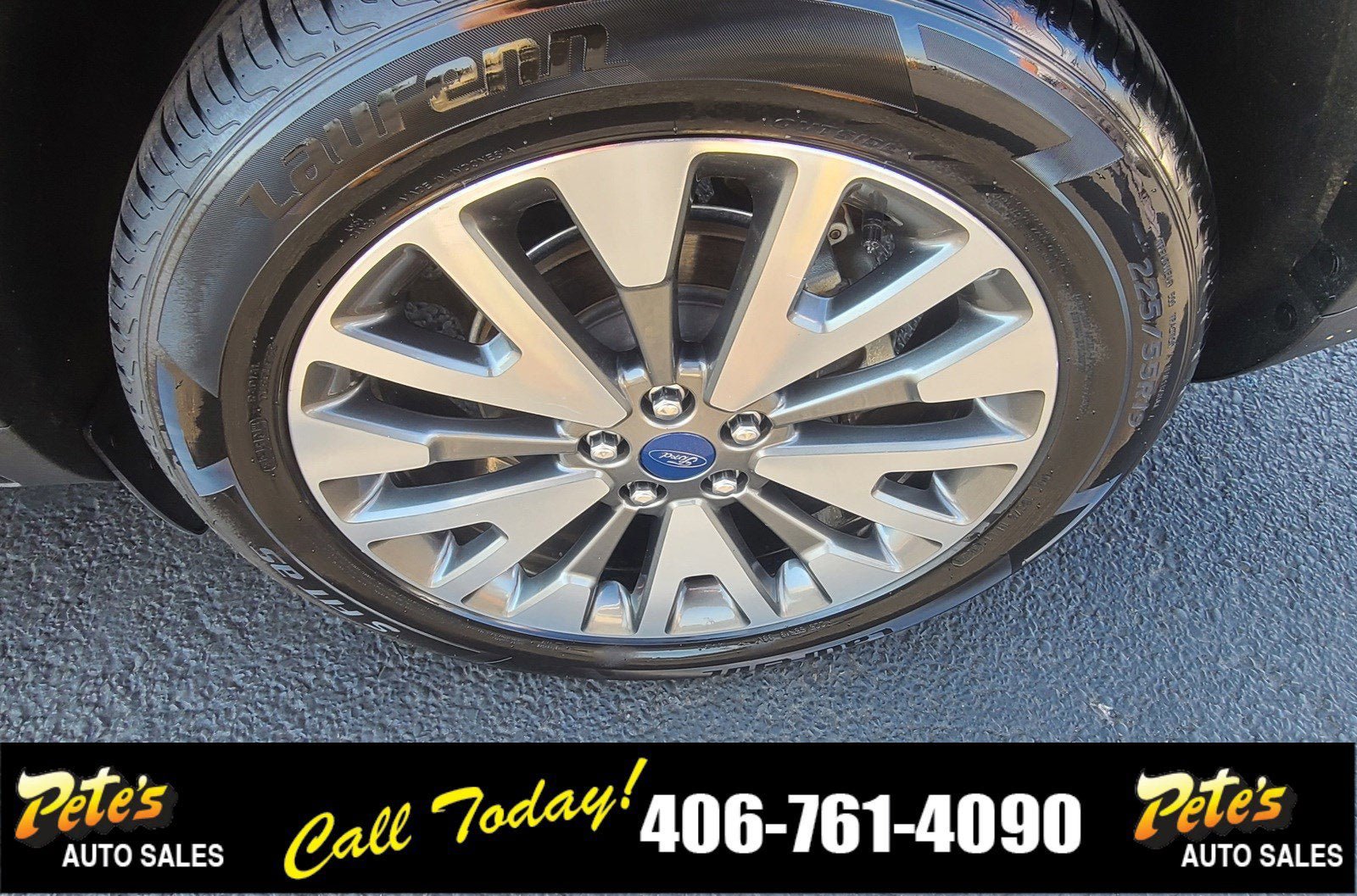 Used 2021 Ford Escape Titanium AWD/4WD image 11
