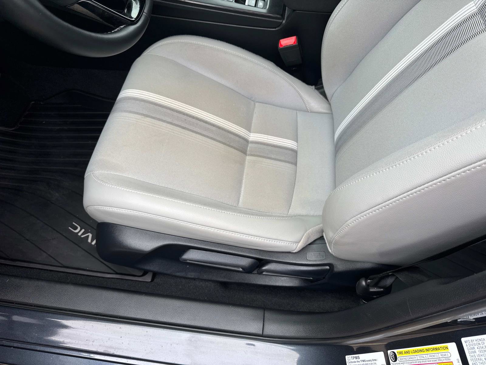 Used 2025 Honda Civic FWD Hybrid Sedan image 16