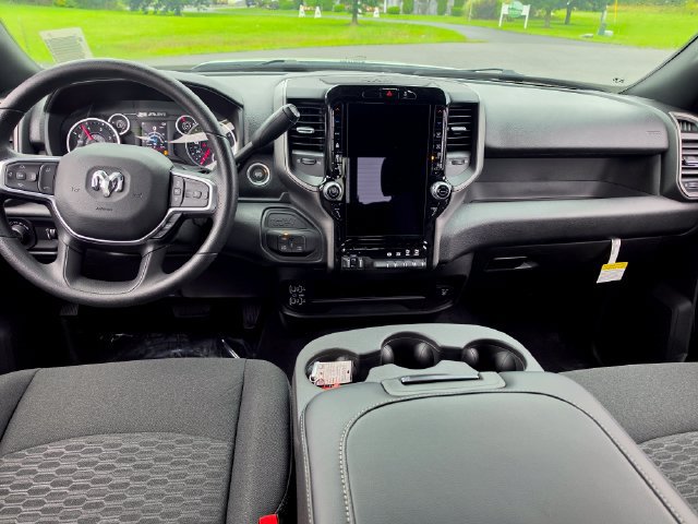 New 2026 RAM 3500 Tradesman AWD/4WD image 11
