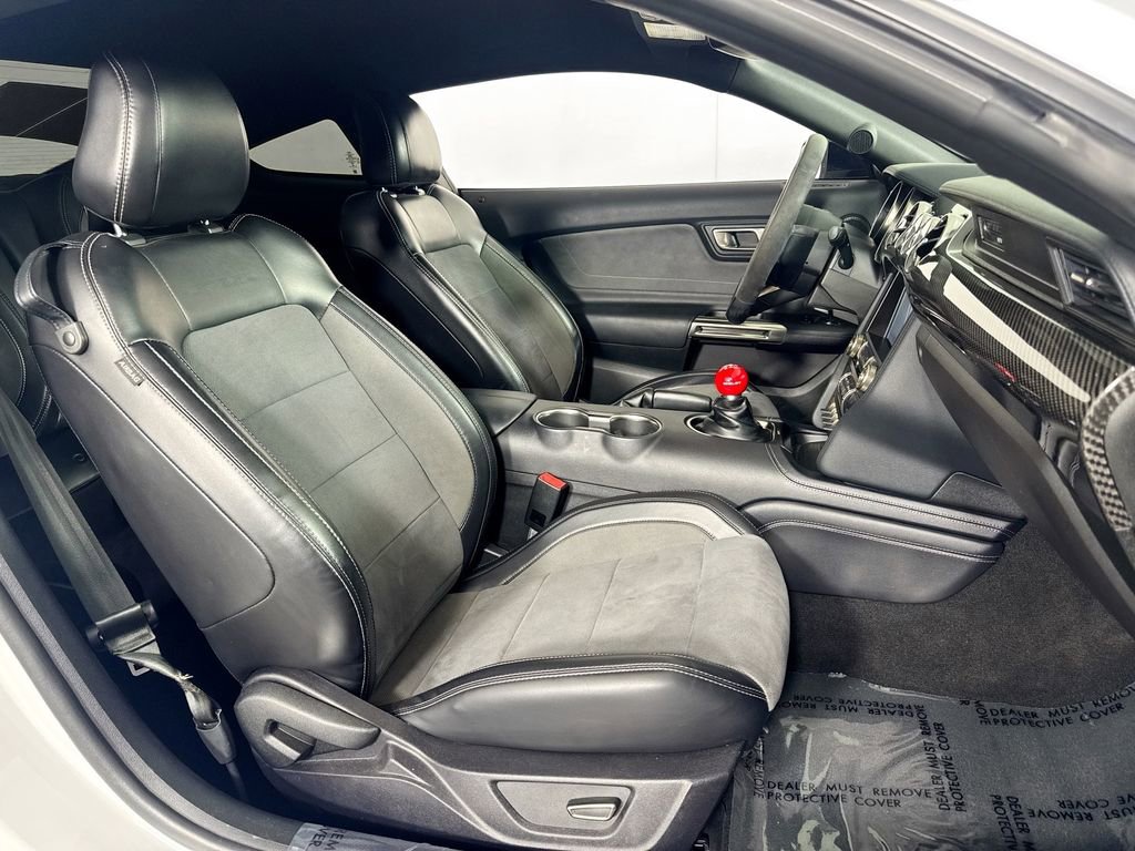 Used 2019 Ford Mustang Shelby GT350 w/ Technology Package image 32