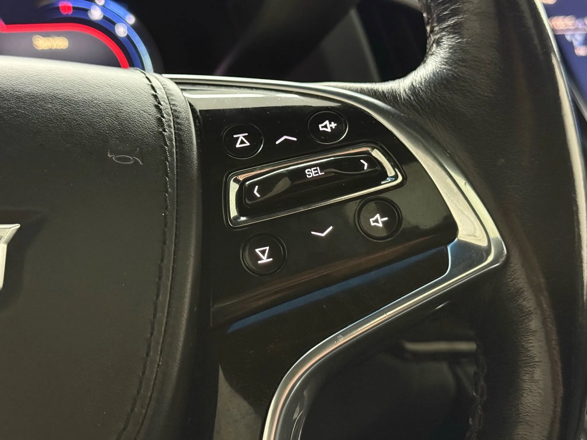 Used 2019 Cadillac Escalade Platinum image 24