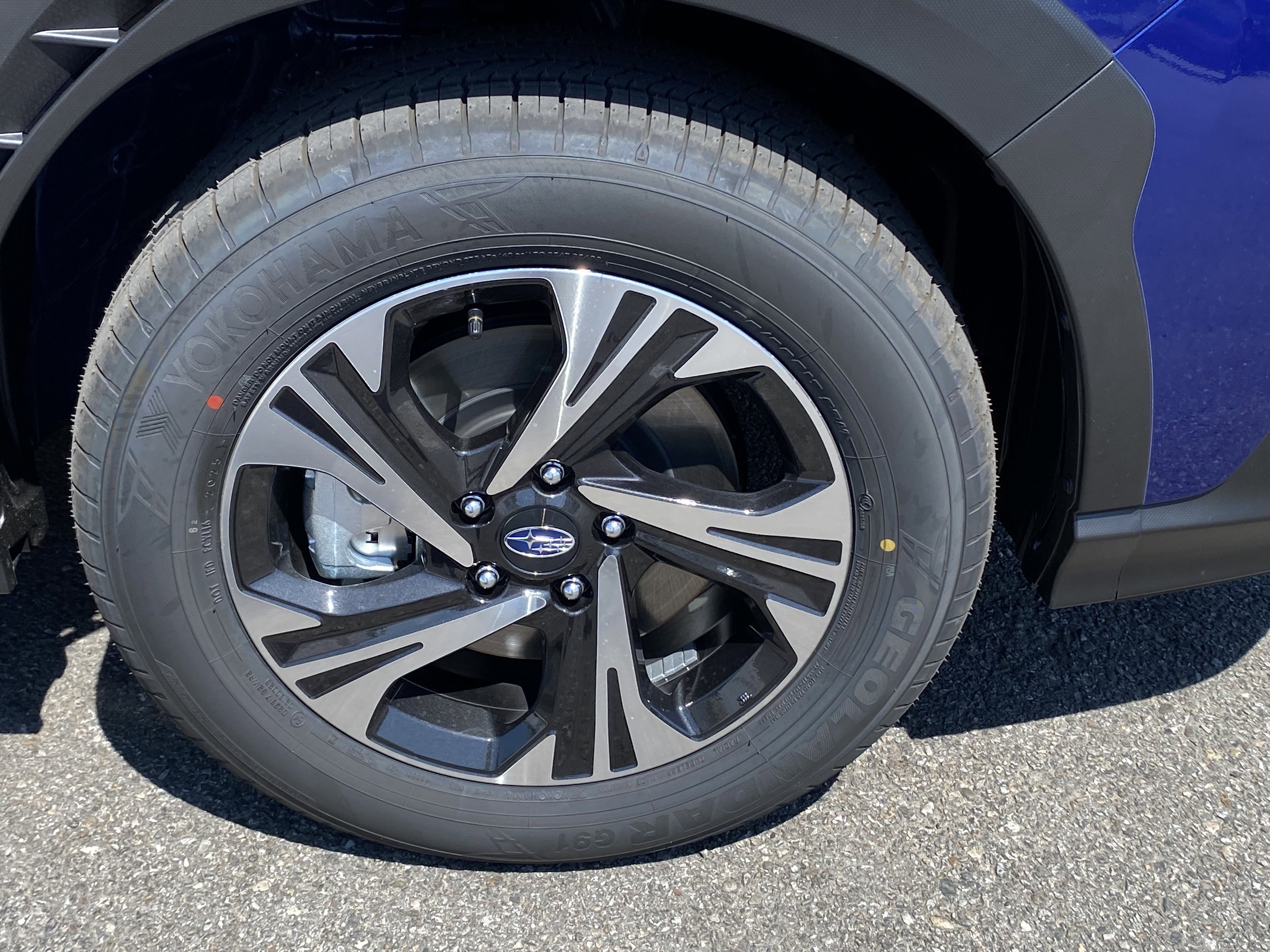 New 2025 Subaru Crosstrek 2.5i Premium image 28