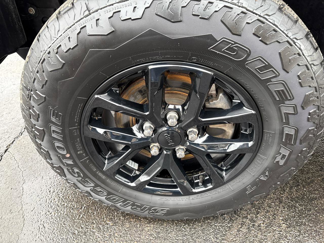 Used 2021 Jeep Gladiator Sport image 10