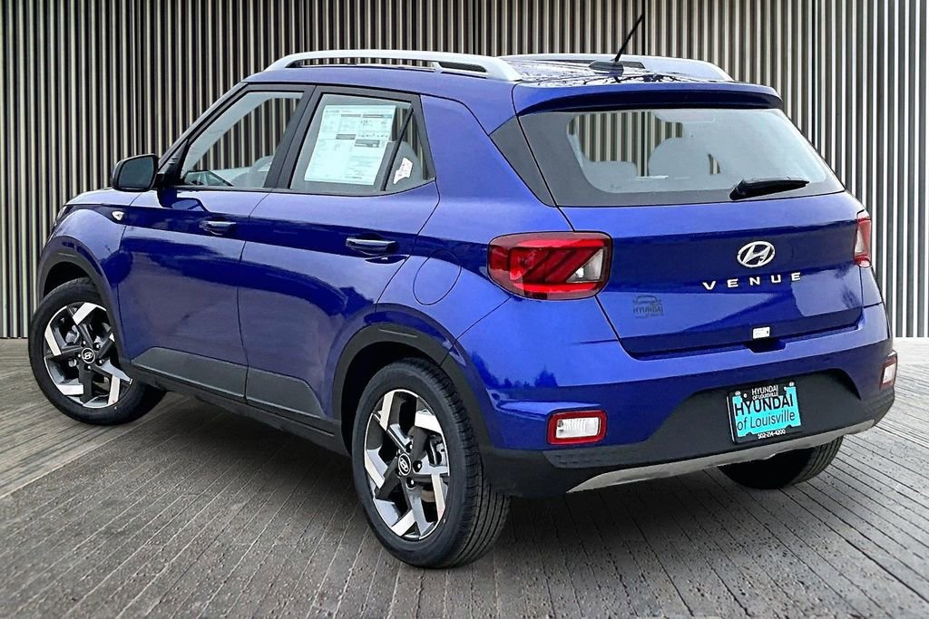 New 2026 Hyundai Venue SEL image 3